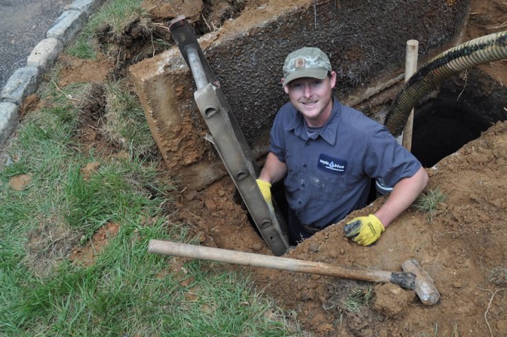 The Great Septic Backup: What to Do in the First 30 Minutes of an Emergency